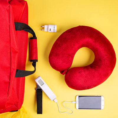 Набор подарочный GIRLS` TRIP: подушка, багажные весы, кабель, сумка, красный, изображение 1
