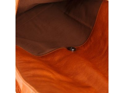 Рюкзак-сумка KLONDIKE DIGGER Mara, натуральная кожа цвета коньяк, 32,5 x 36,5 x 11 см — 1070.04_2, изображение 4