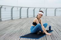 Коврик для йоги и активного отдыха Karmatta, черно-синий, изображение 7
