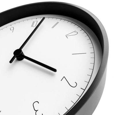 Часы настенные Onika, белые с черным, изображение 3