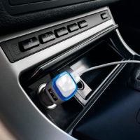 Автомобильный адаптер «Mobicar» для зарядки мобильных устройств с подсветкой и двумя USB-портами, изображение 2