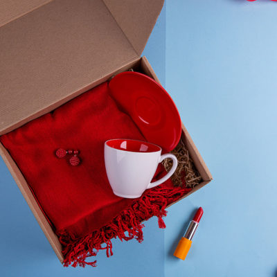 Набор подарочный CHERRYFAIRE: шарф, чайная пара, коробка, стружка, красный, изображение 2